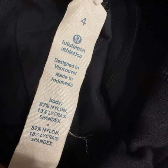 Lululemon Athletica Black Leggings Ankle Tie Capri - Picture 5 of 6